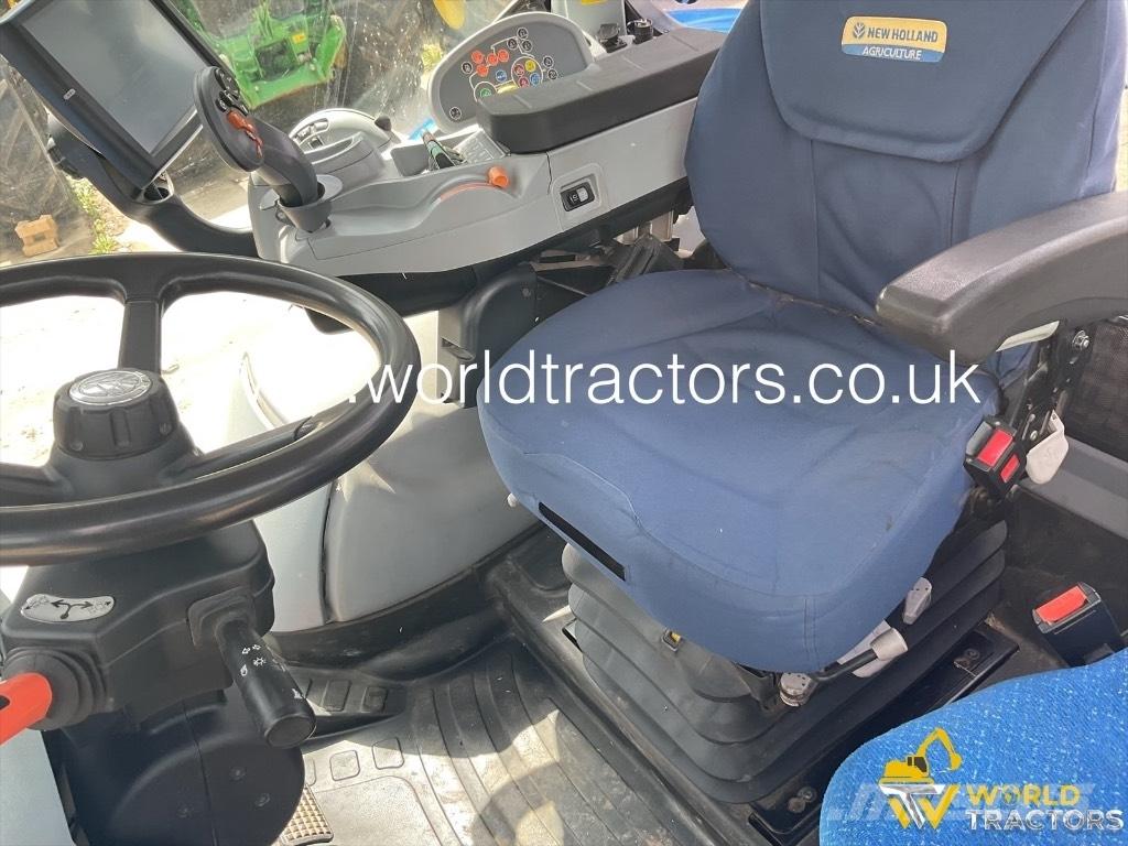 New Holland T 7.210 Tratores Agrícolas usados