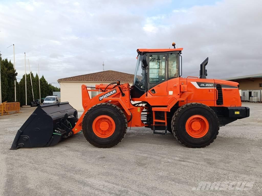 Doosan DL200-5 Mini carregadoras