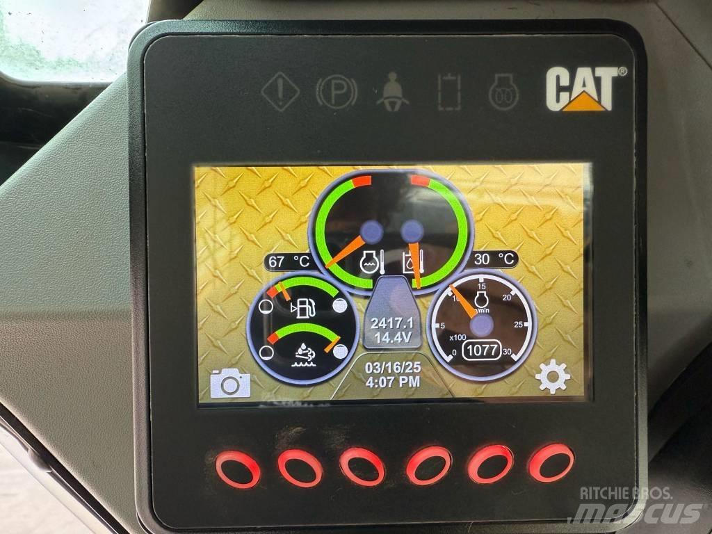 CAT 299D3 XE Carregadoras de direcção deslizante