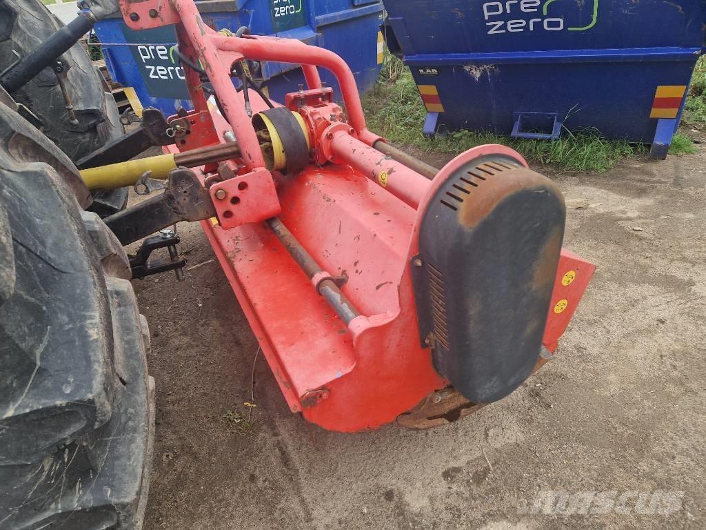 Dragone VL240 Gadanheiras e cortadores de folhas para pastos
