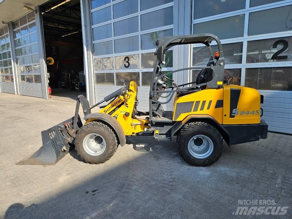 Schäffer 2445S Mini carregadoras