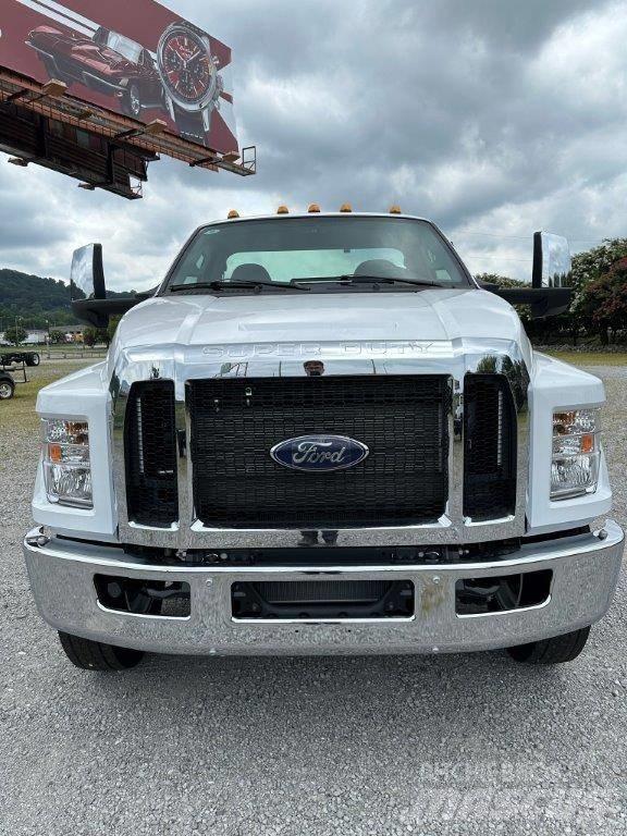 Ford F-750 Camiões de chassis e cabine