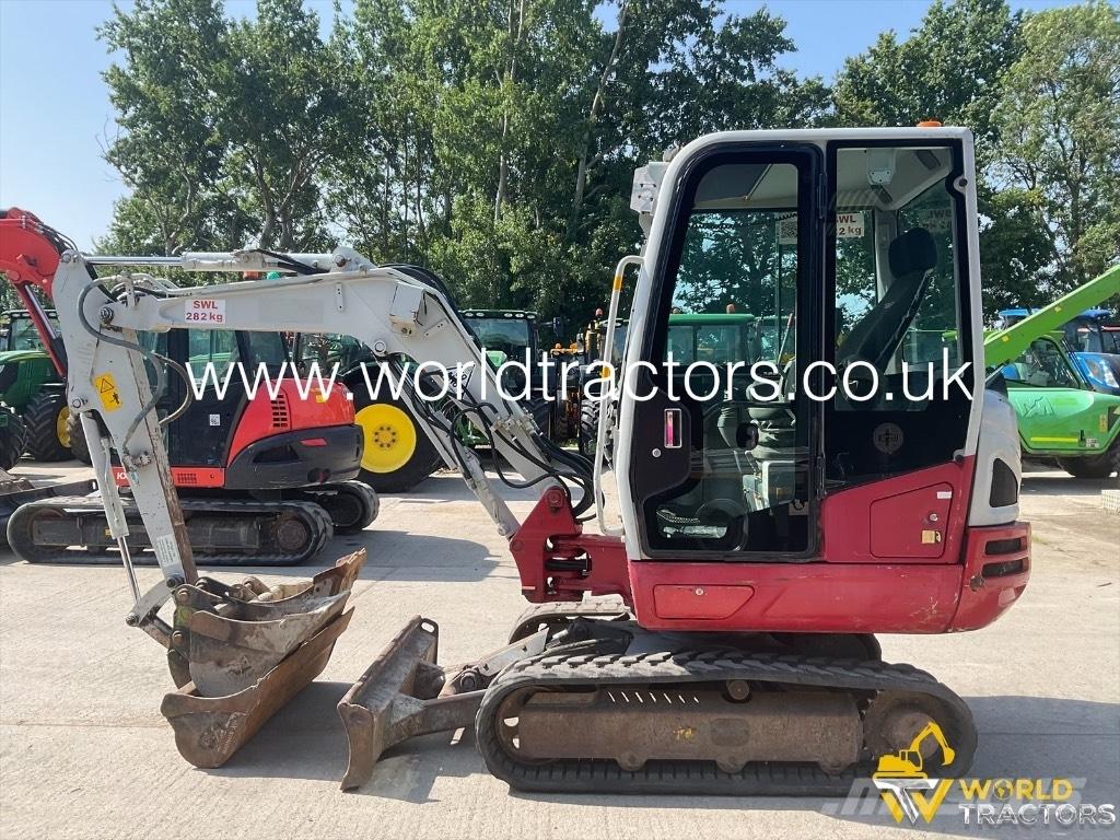 Takeuchi TB 230 Mini Escavadoras <7t