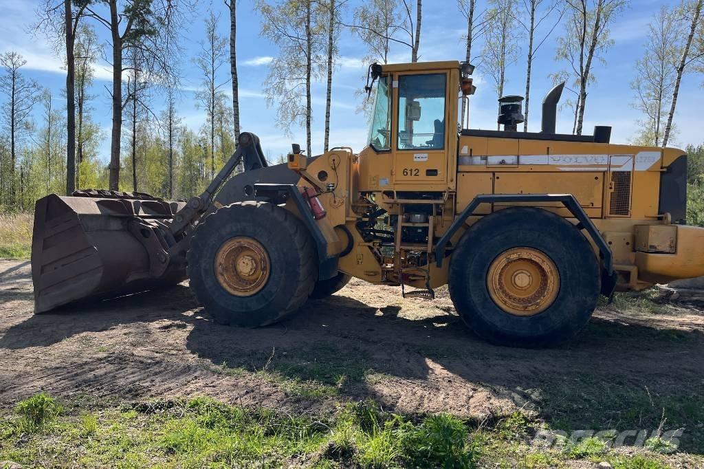 Volvo L 220 Pás carregadoras de rodas