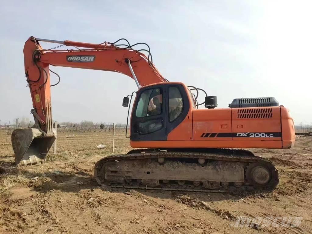 Doosan DX300LC Escavadoras de rastos