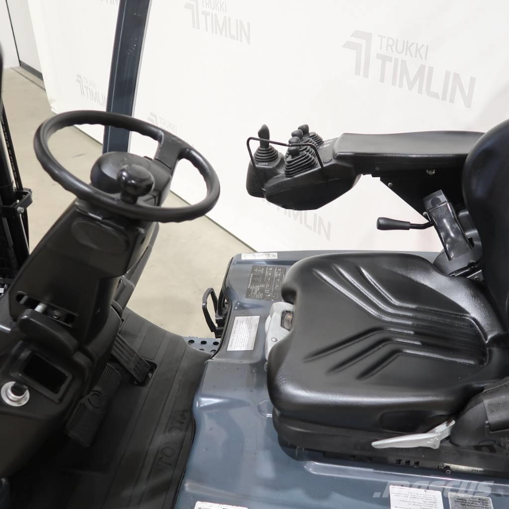 Toyota 8FBE15T Empilhadores eléctricos