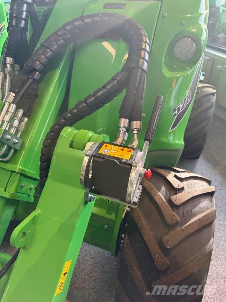 Avant 528 Carregadoras de direcção deslizante