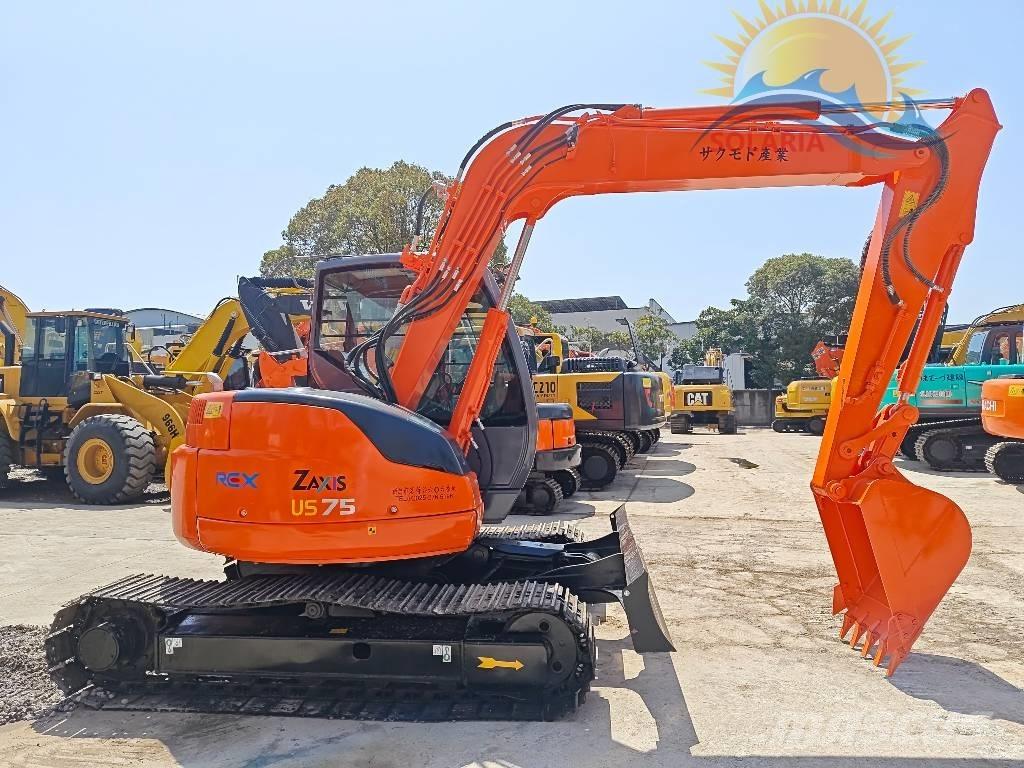 Hitachi ZX 75 US Escavadoras Midi 7t - 12t