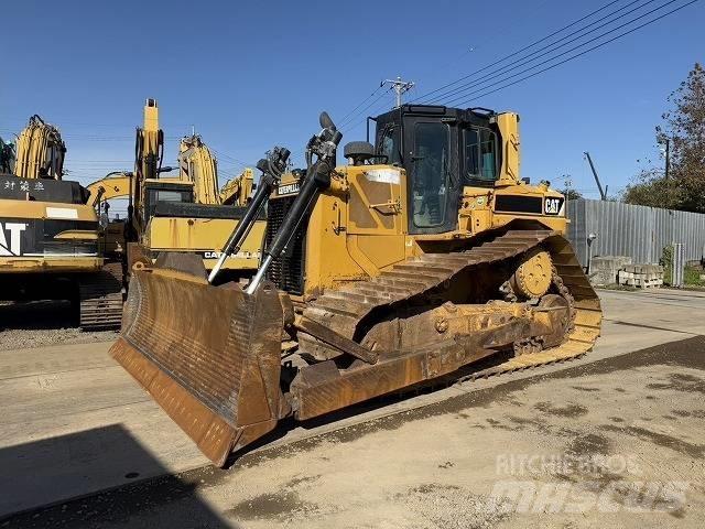 CAT D 6 T LGP Dozers - Tratores rastos