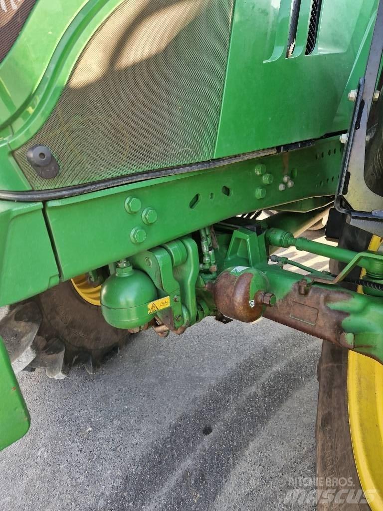 John Deere 6215 R Tratores Agrícolas usados