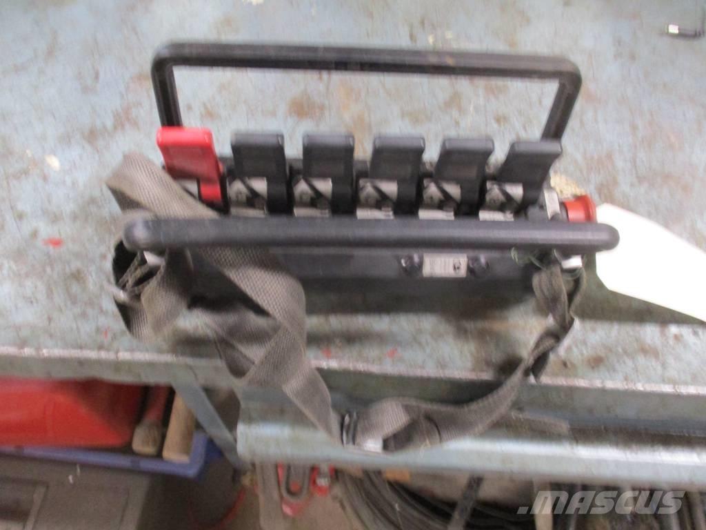 Hiab 245E-5 Gruas carregadoras