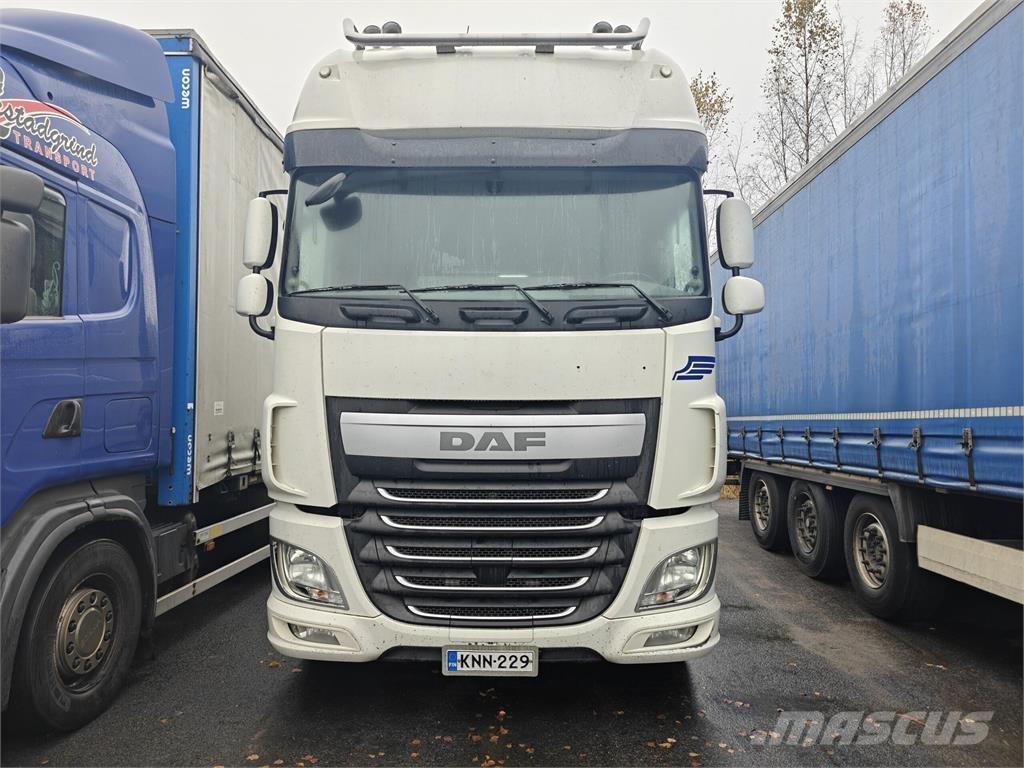 DAF XF 460 FAK Camiões de chassis e cabine