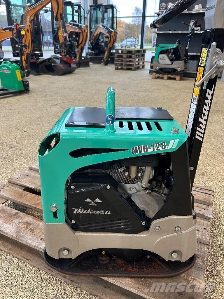 Mikasa MVH 128GH Placas compactadoras