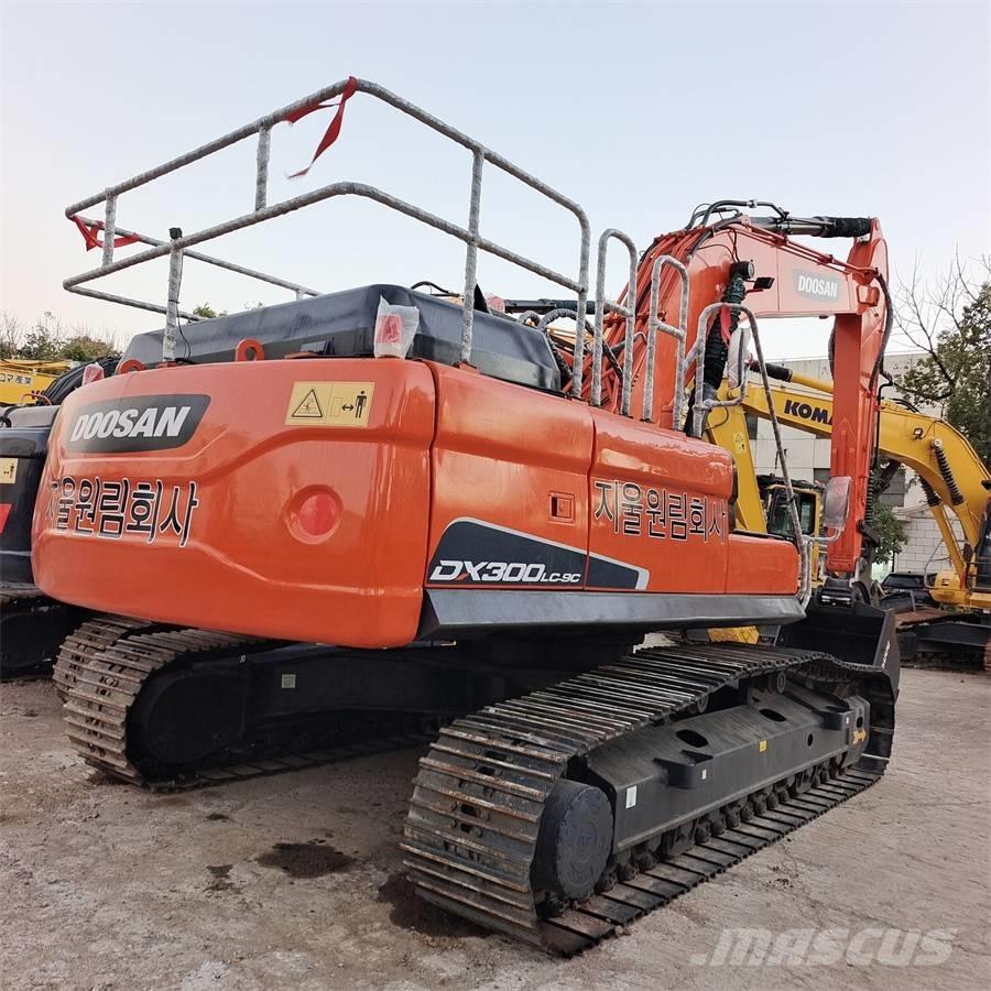Doosan DX 300 LC Escavadoras de longo alcance