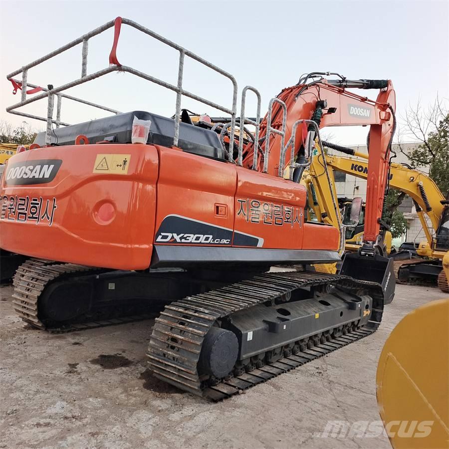 Doosan DX 300 LC Escavadoras de longo alcance