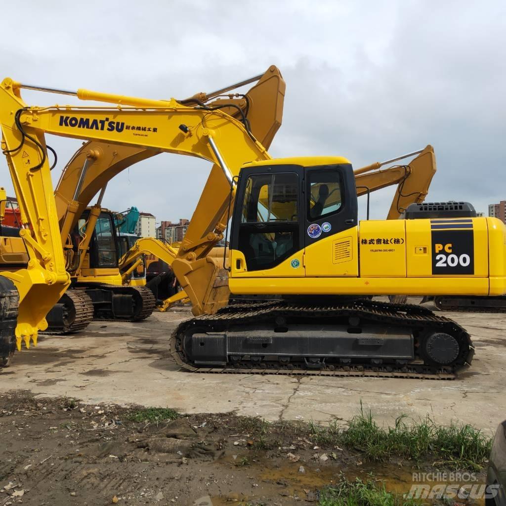 Komatsu PC200-7 Escavadoras de rastos