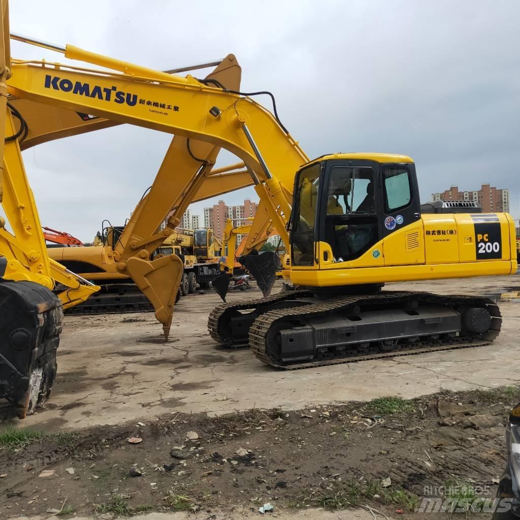 Komatsu PC200-7 Escavadoras de rastos