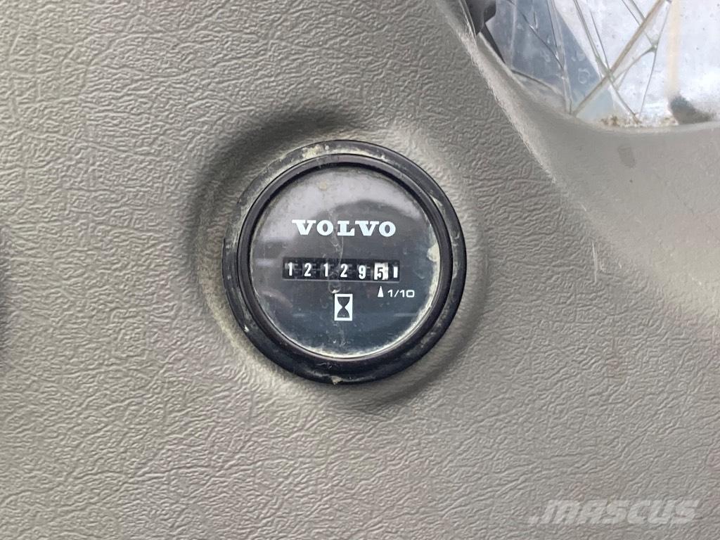 Volvo EC 300 D Escavadoras de rastos