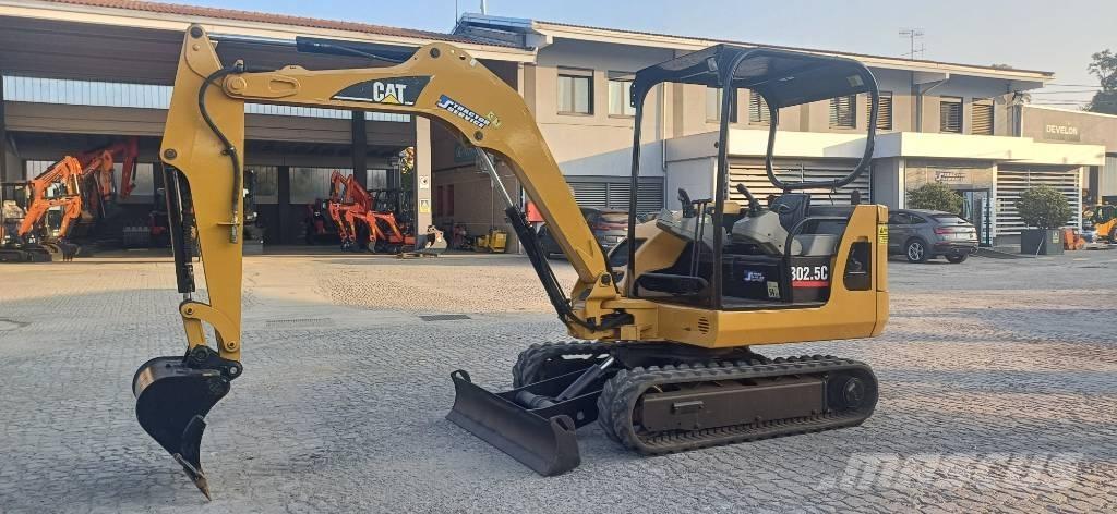 CAT 302.5 Mini Escavadoras <7t