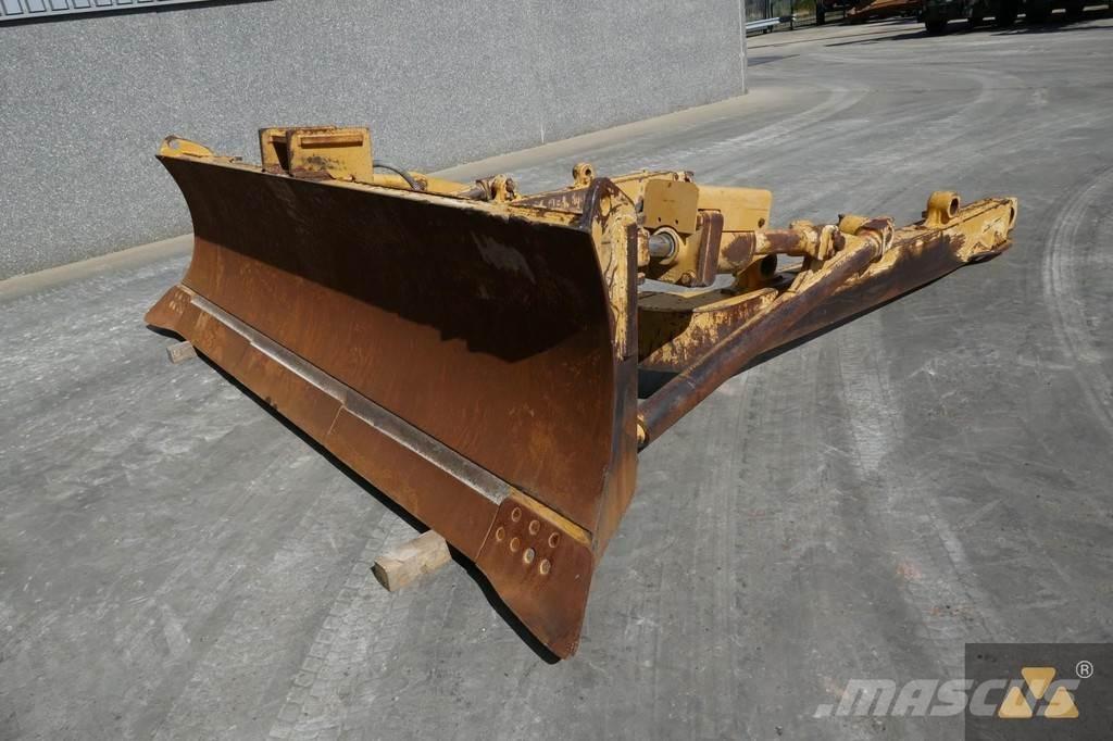 CAT D8T Blade Lâminas