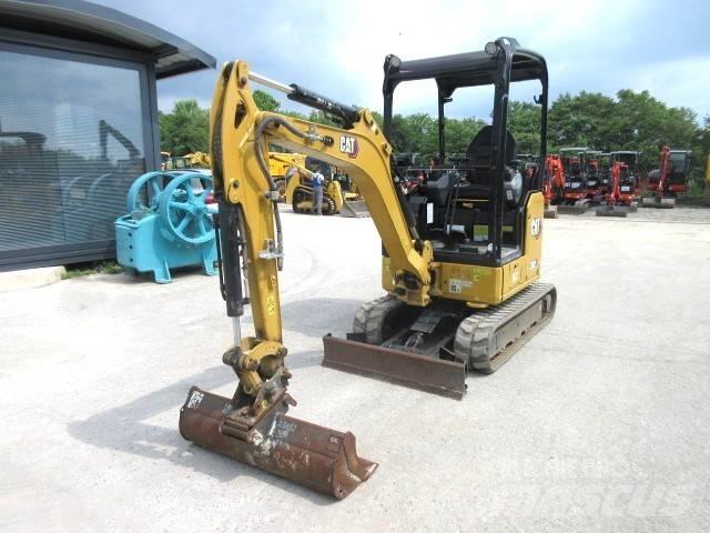 CAT 302 CR Mini Escavadoras <7t