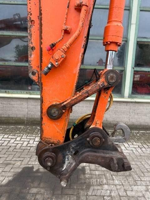 Hitachi ZX 210 LC-3 Escavadoras de rastos