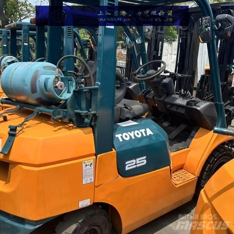 Toyota 25 Empilhadores Diesel