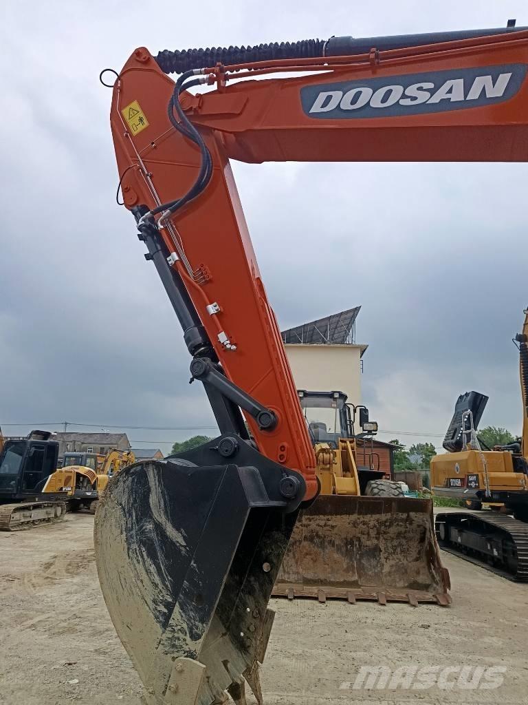 Doosan DX 300 LC Escavadoras de rastos