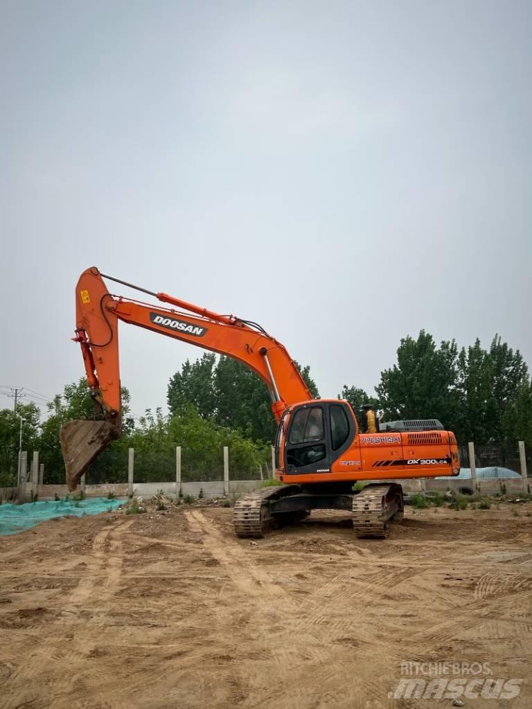 Doosan DX300LCA Escavadoras de rastos