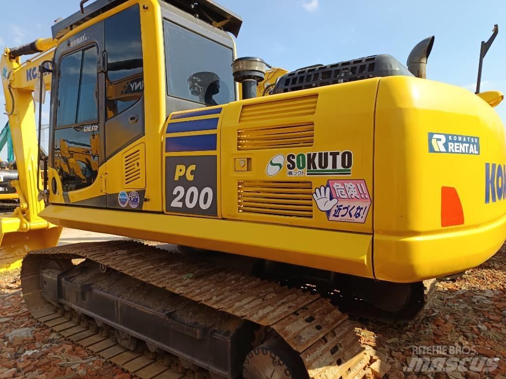 Komatsu PC200 Escavadoras Midi 7t - 12t