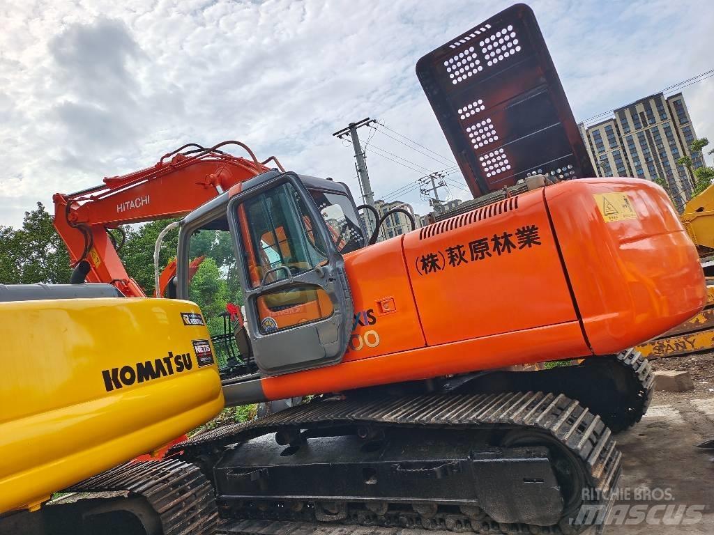 Hitachi EX 200-3 Escavadoras de rastos