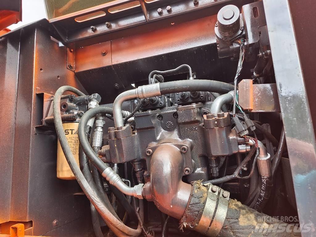 Hitachi EX 200-3 Escavadoras de rastos