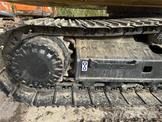 CAT 320D Escavadoras de rastos