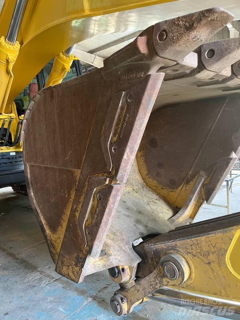 Komatsu PC 450 LC-8 Escavadoras de rastos