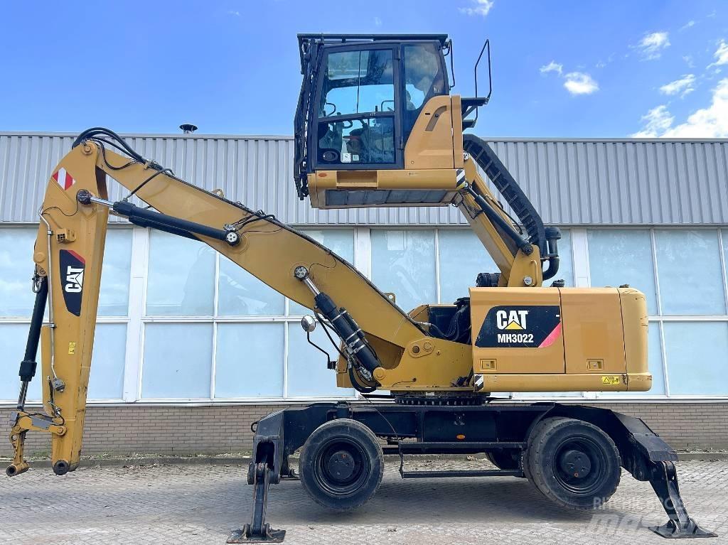 CAT MH 3022    2015    CE Manipuladores de resíduos / indústria