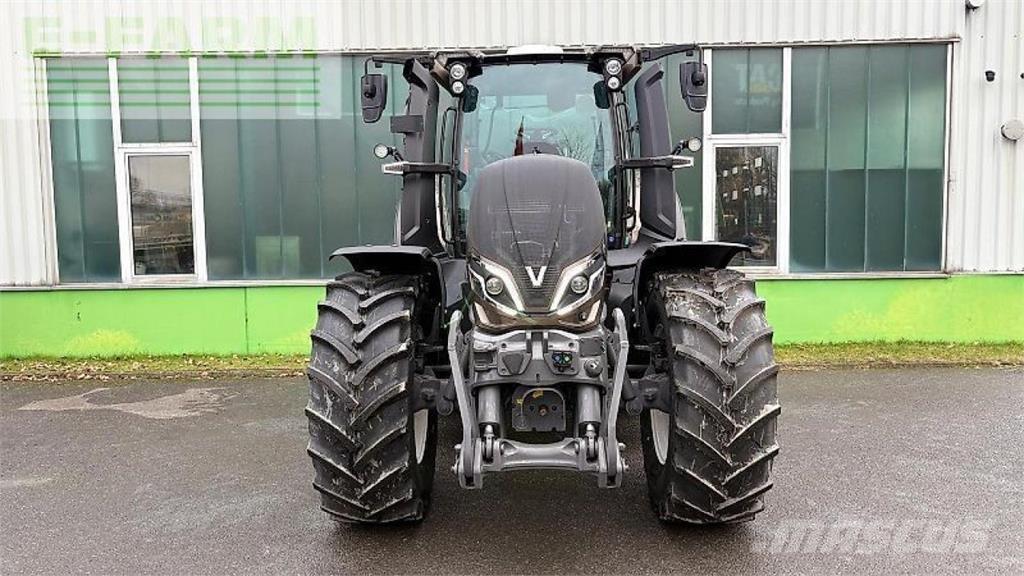 Valtra q 285 Tratores Agrícolas usados