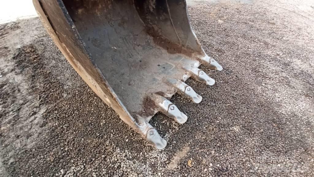 Komatsu PC160LC-8 Escavadoras de rastos