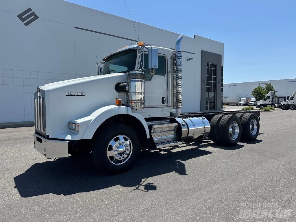 Kenworth T800 Camiões de chassis e cabine