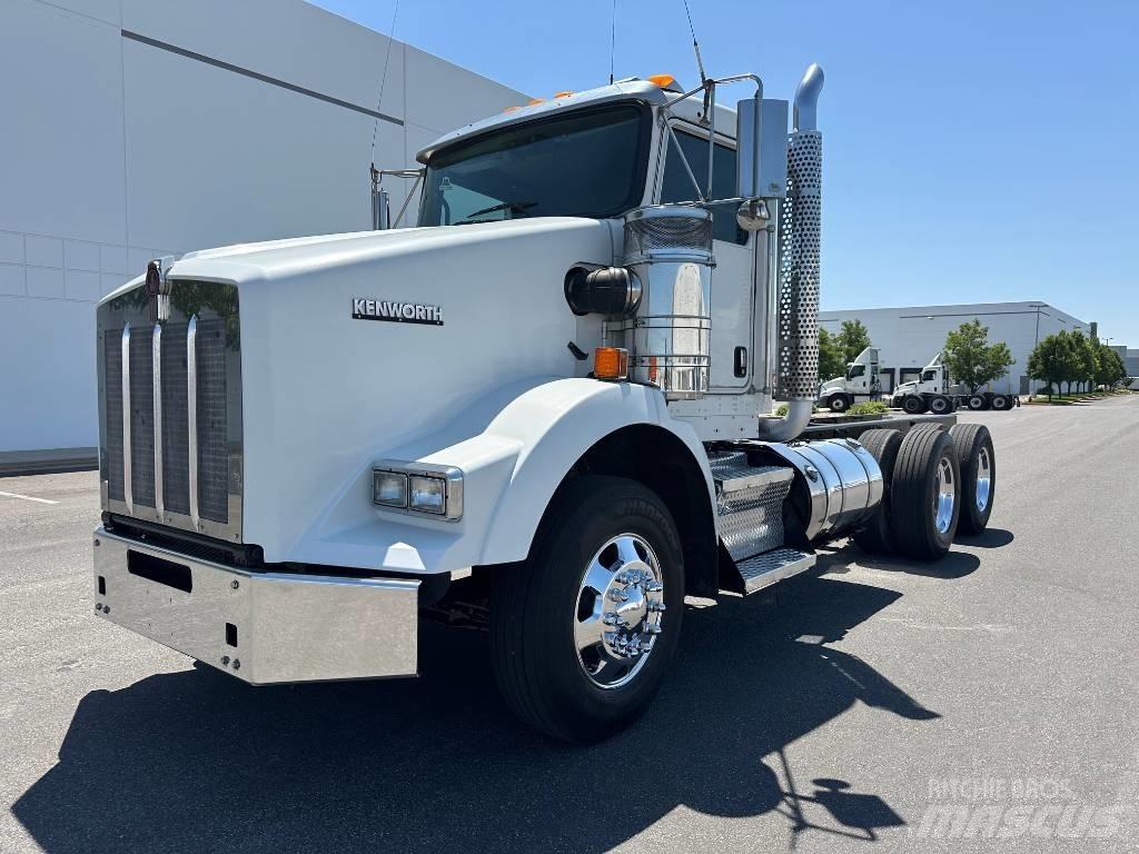 Kenworth T800 Camiões de chassis e cabine