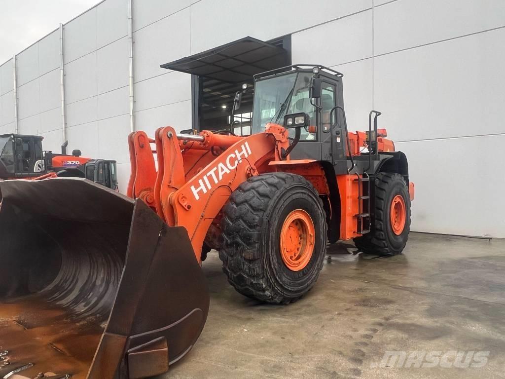 Hitachi ZW 330 Pás carregadoras de rodas