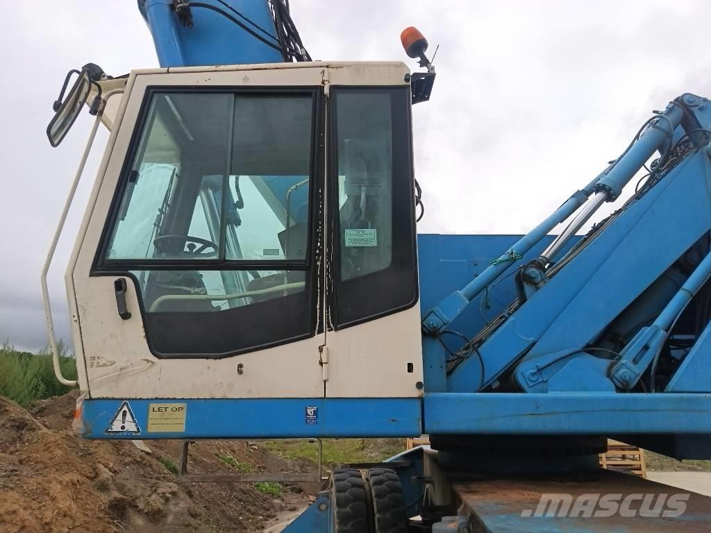 Fuchs MHL 360 Manipuladores de resíduos / indústria