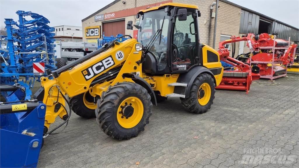 JCB TM 220 AGRI Elevadores braços Telescópicos
