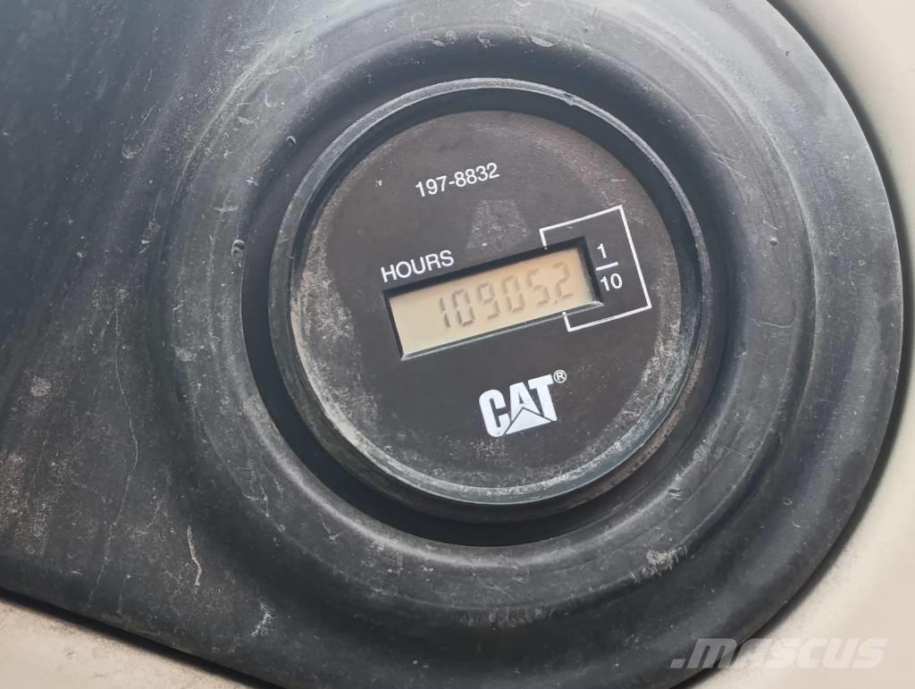 CAT M 318 C Escavadoras de rodas