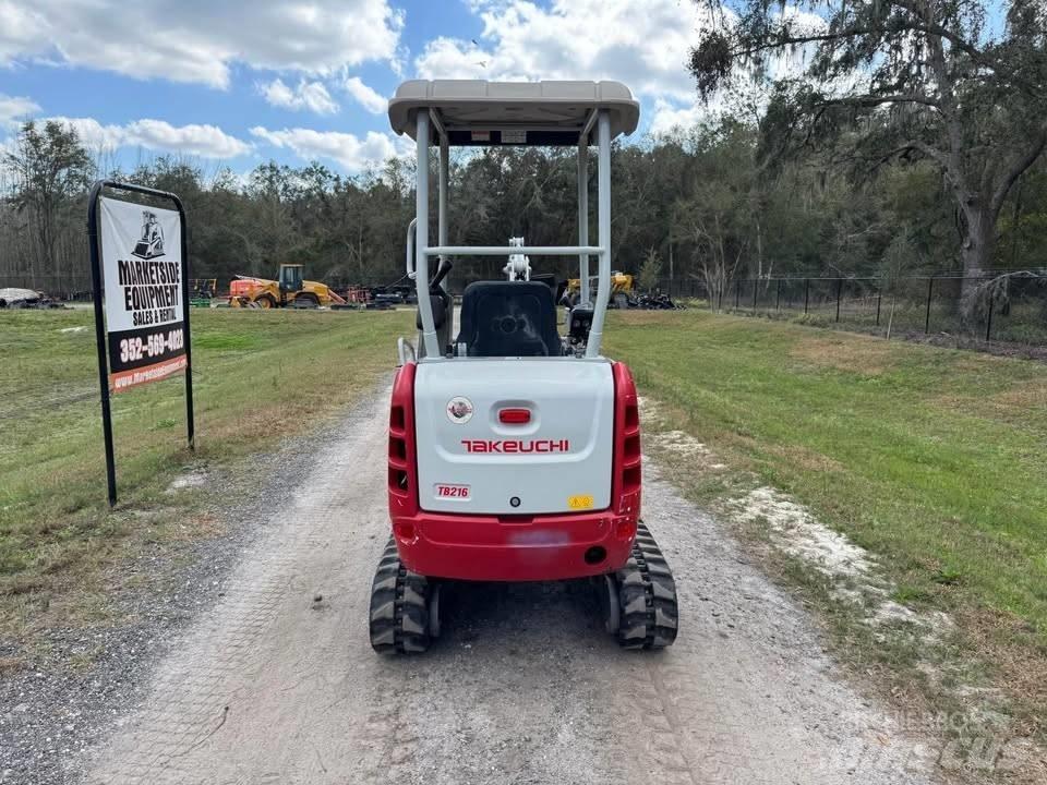 Takeuchi TB 216 Mini Escavadoras <7t