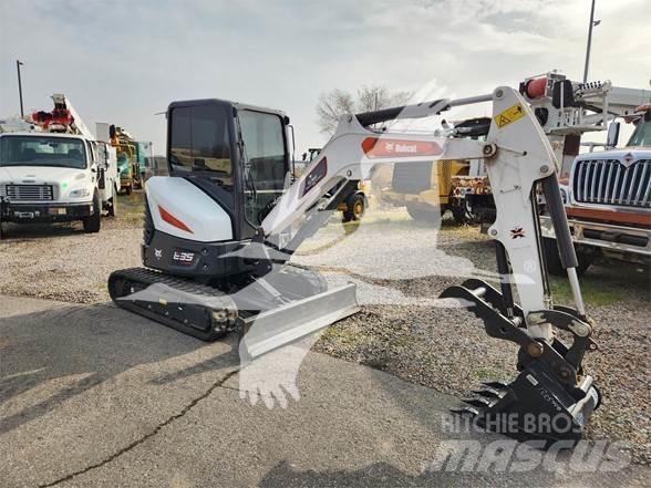 Bobcat E35i Mini Escavadoras <7t