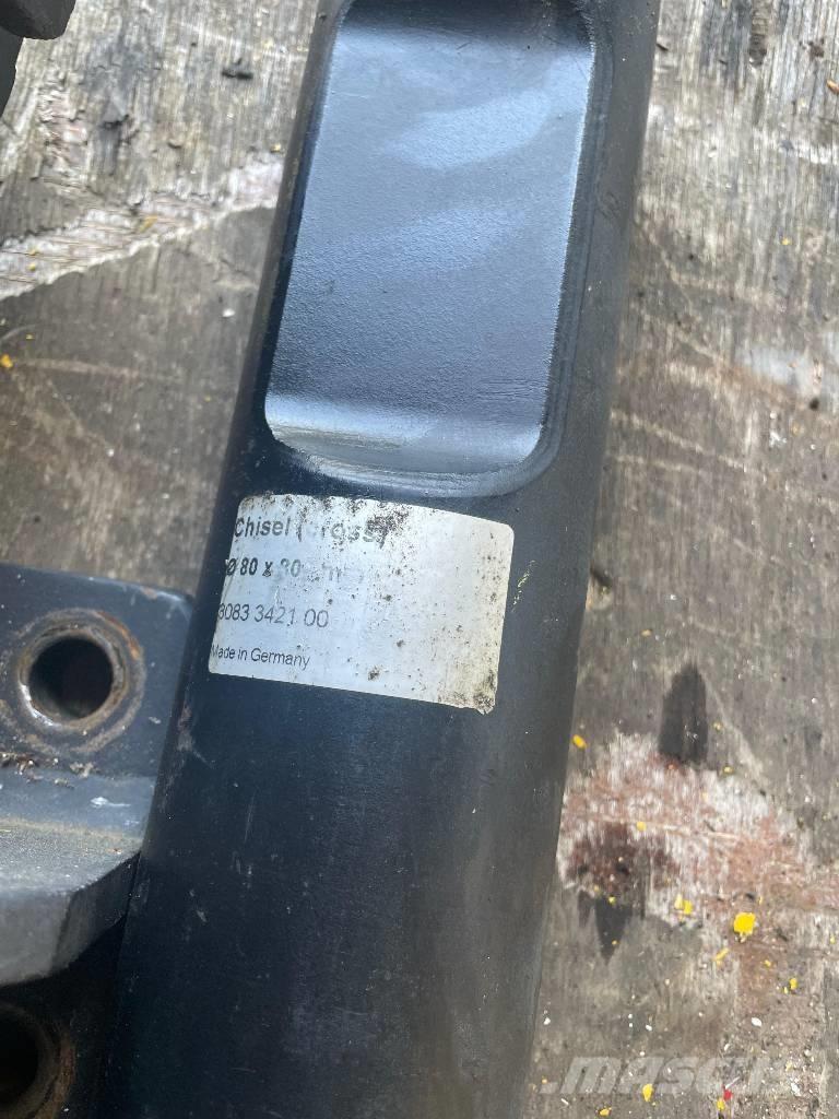 Atlas Copco SB 300 Martelos Hidráulicos