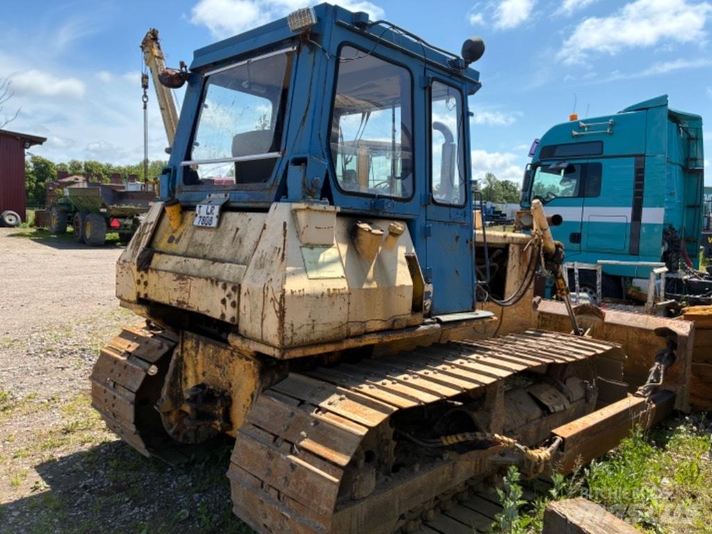 Komatsu D 41 P-3 Dozers - Tratores rastos
