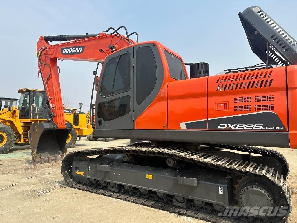 Doosan DX 225LC-9C Escavadoras de rastos