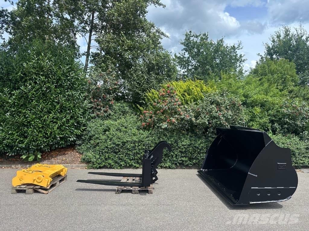 CAT 938M Pás carregadoras de rodas