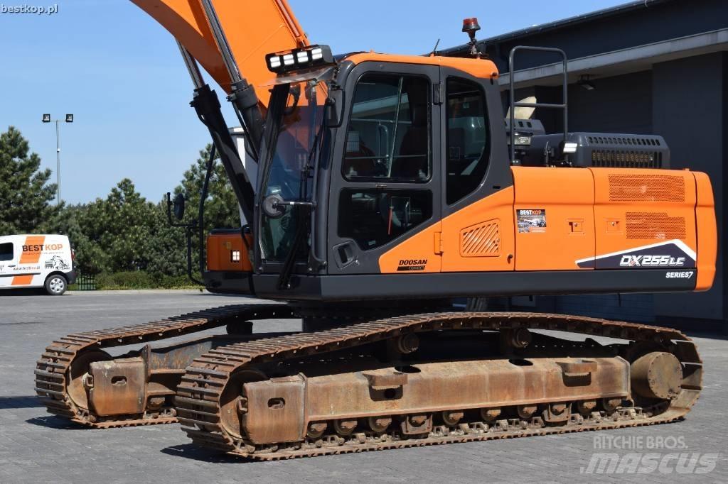 Doosan DX 255 LC-7 Escavadoras de rastos